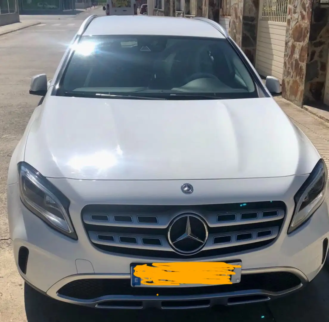 Mercedes-Benz GLA 180 GLA 180 7G-DCT Blanco - 2