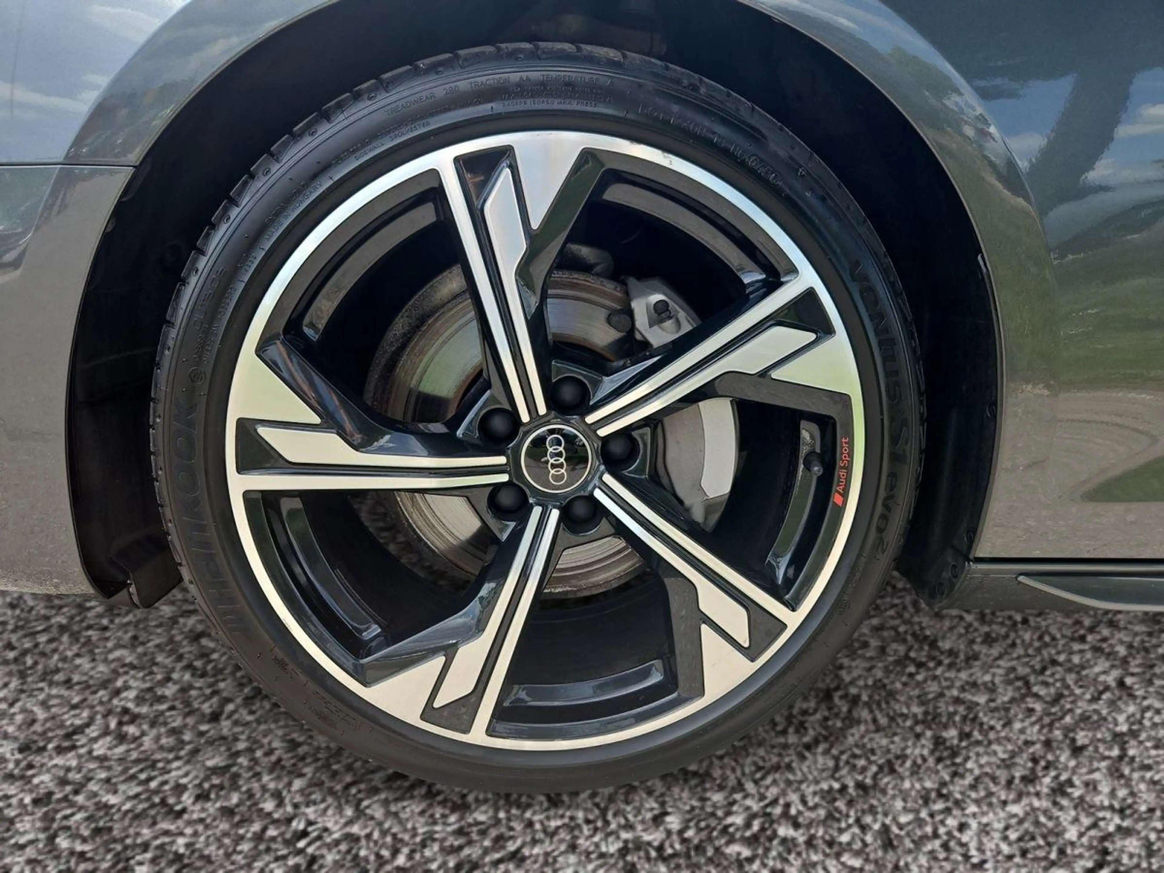 Audi A4 Avant 40 TDI quattro S-LINE+MATRIX+AHK+NAVI — photo 14