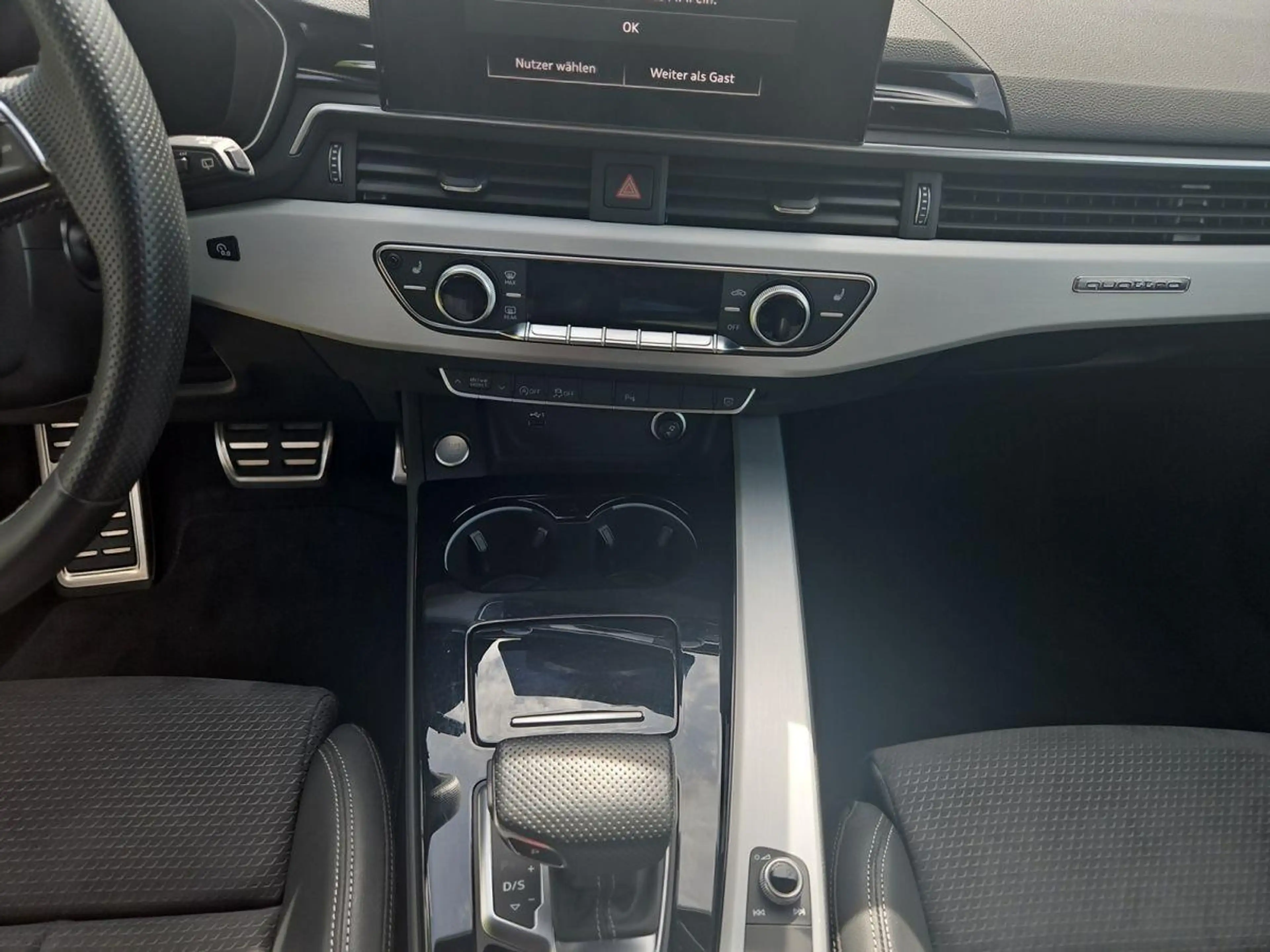 Audi A4 Avant 40 TDI quattro S-LINE+MATRIX+AHK+NAVI — photo 11