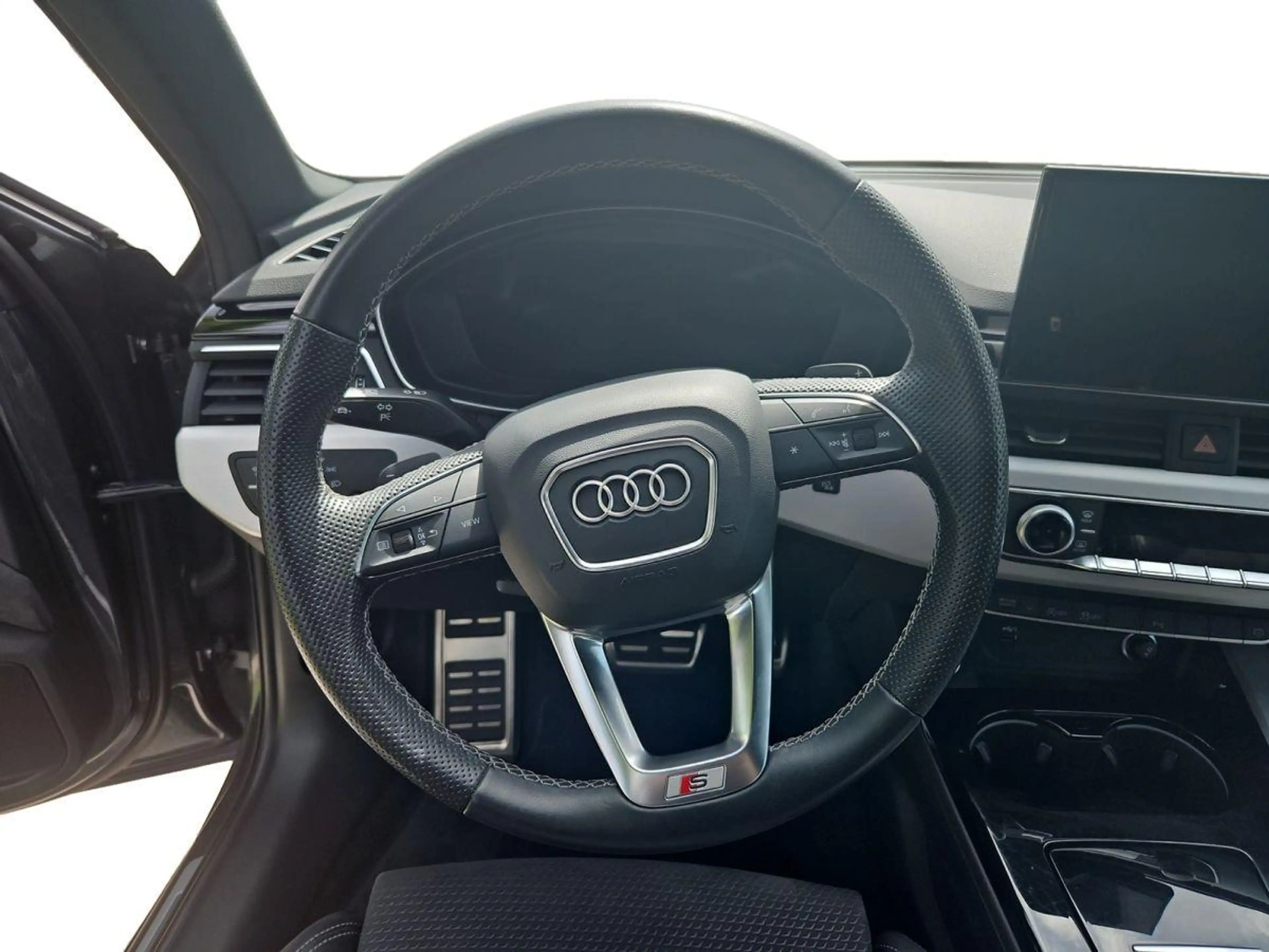 Audi A4 Avant 40 TDI quattro S-LINE+MATRIX+AHK+NAVI — photo 12