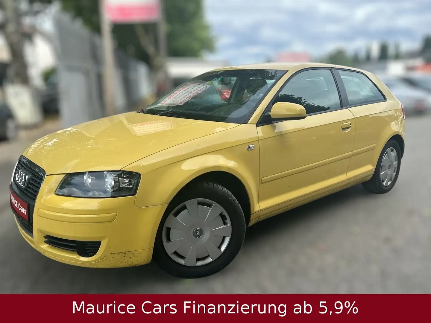 Audi A3 1.6 Attraction*8P* Jaune - 1