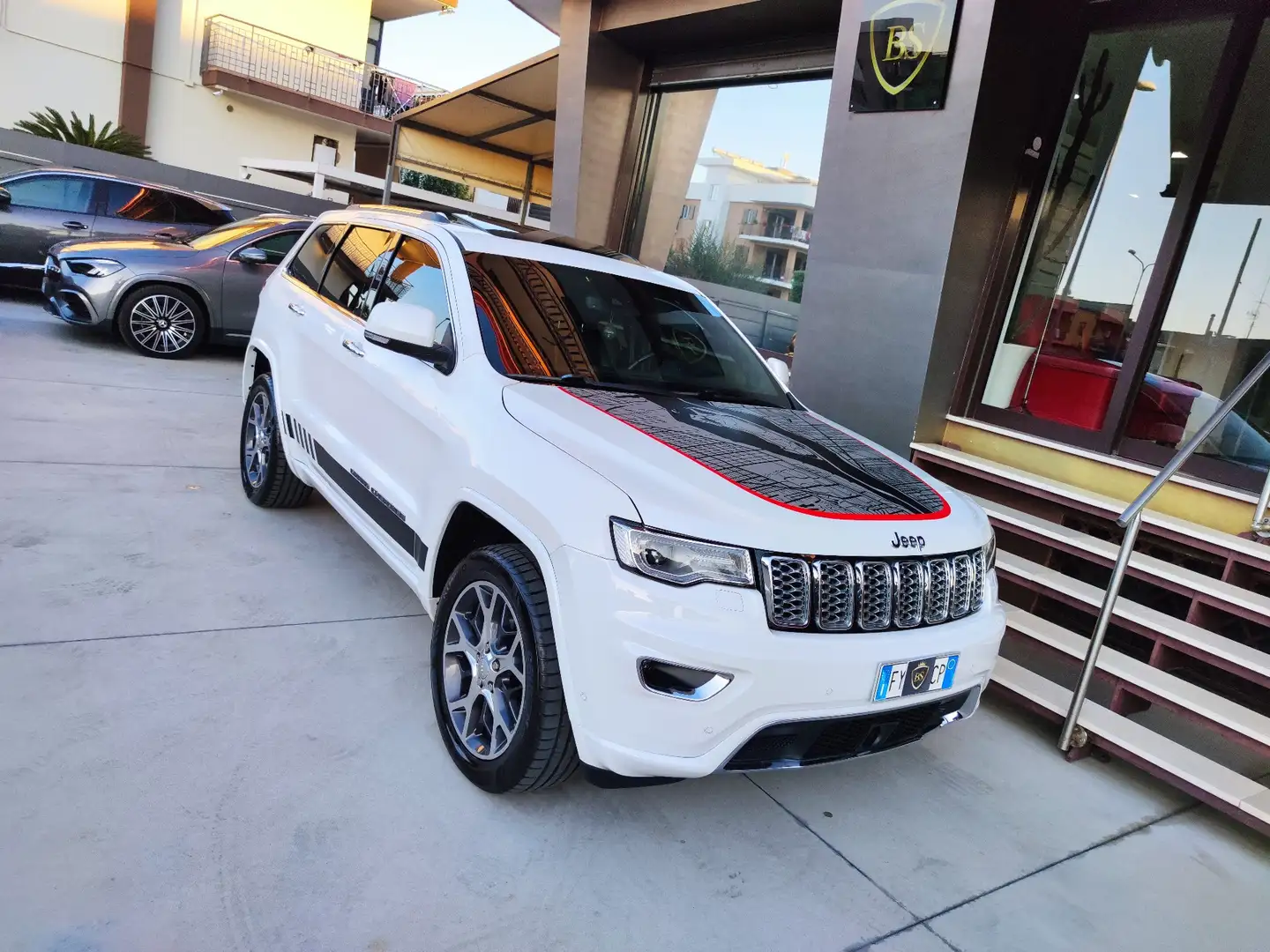 Jeep Grand Cherokee Grand Cherokee 3.0 V6 Overland 250cv auto my19 Bianco - 2
