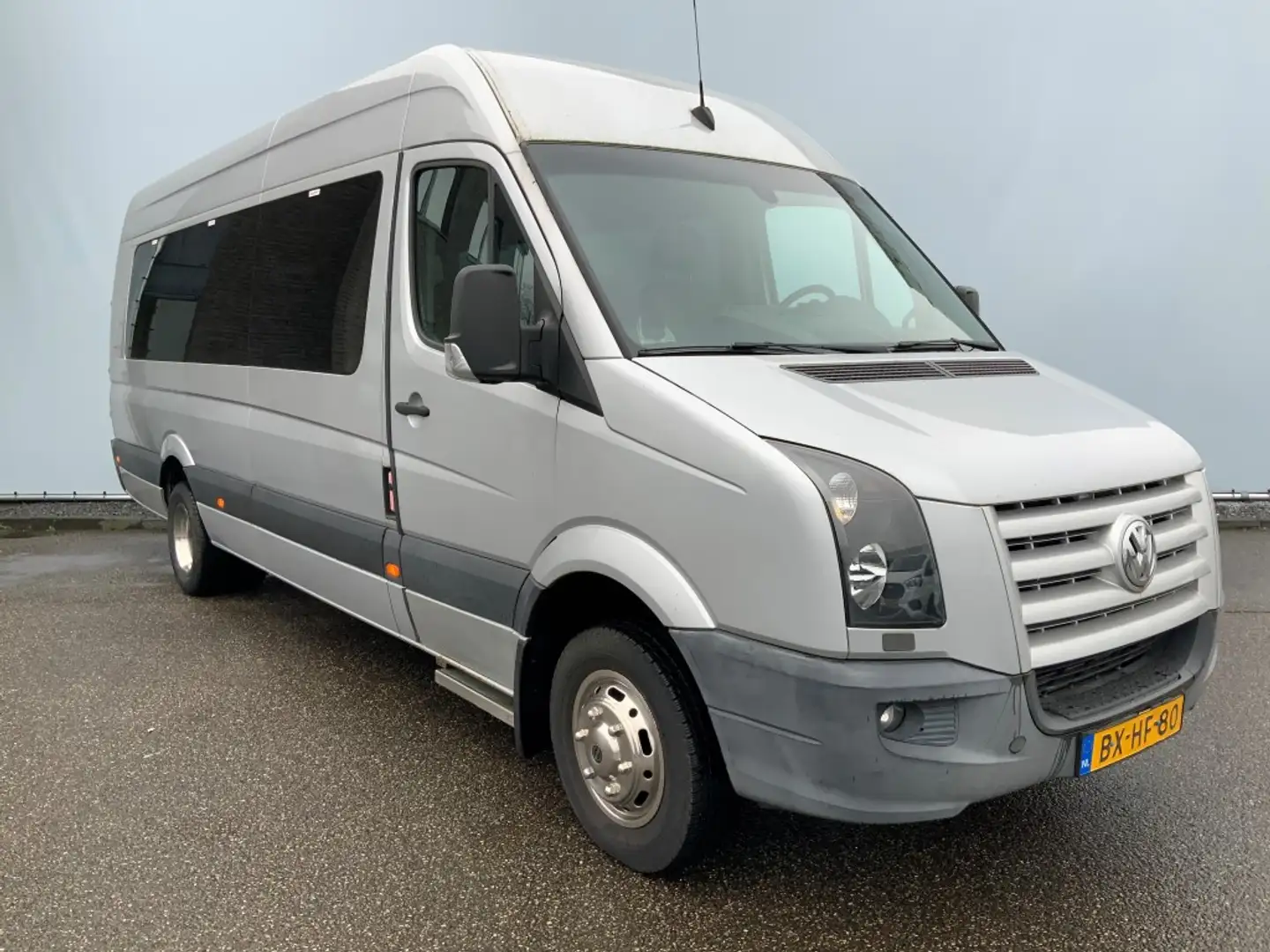 Volkswagen Crafter 35 2.5 TDI L4H3 PersoneBus 19 pers Airco CameraTre Silber - 2