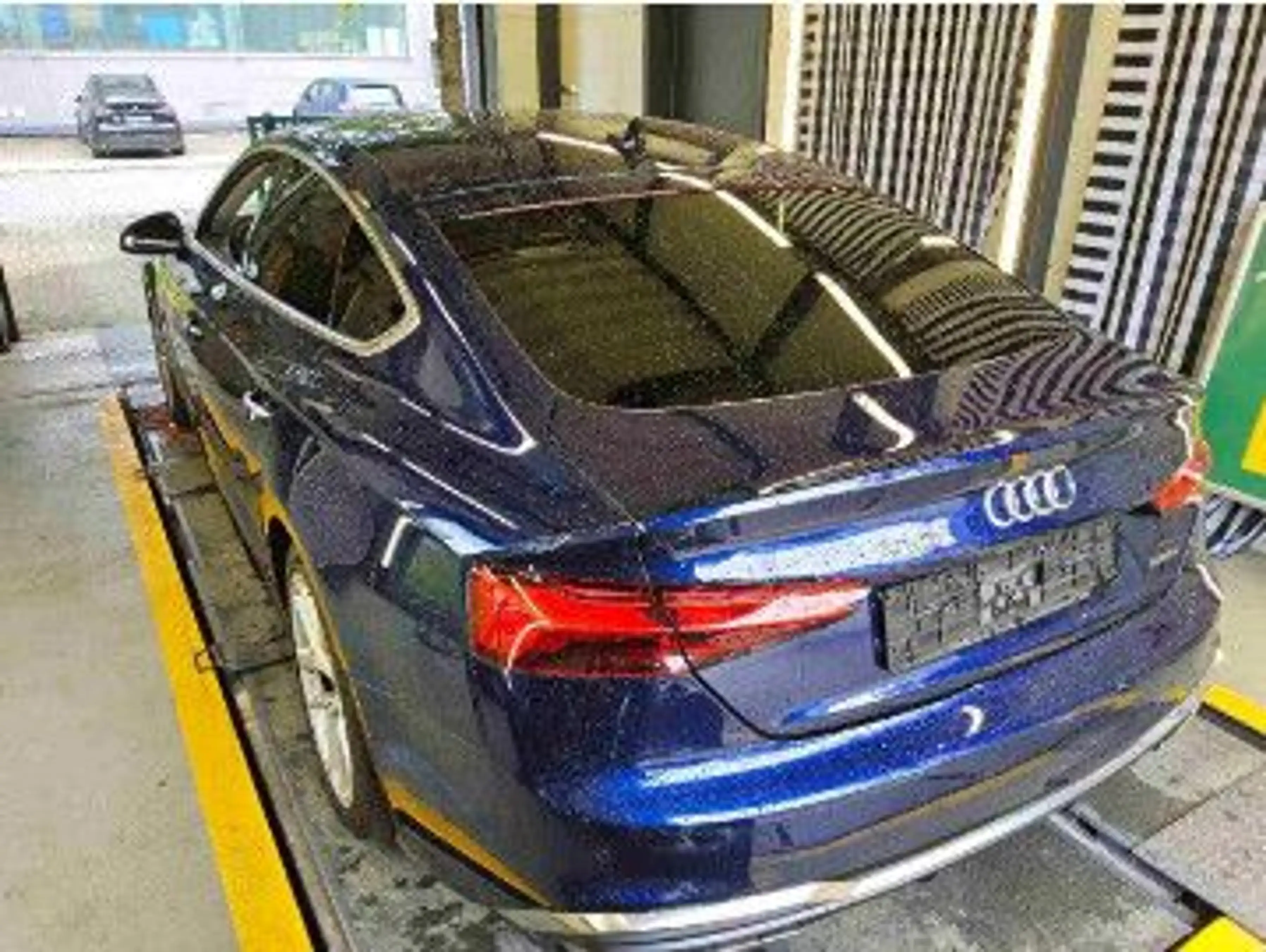 Audi A5 Sportback 40 TDI quattro S line Panorama — photo 4