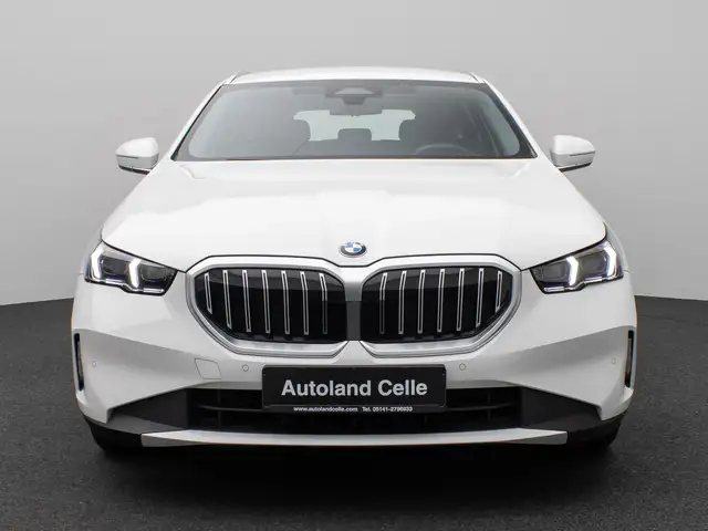 BMW 5 Series view 2