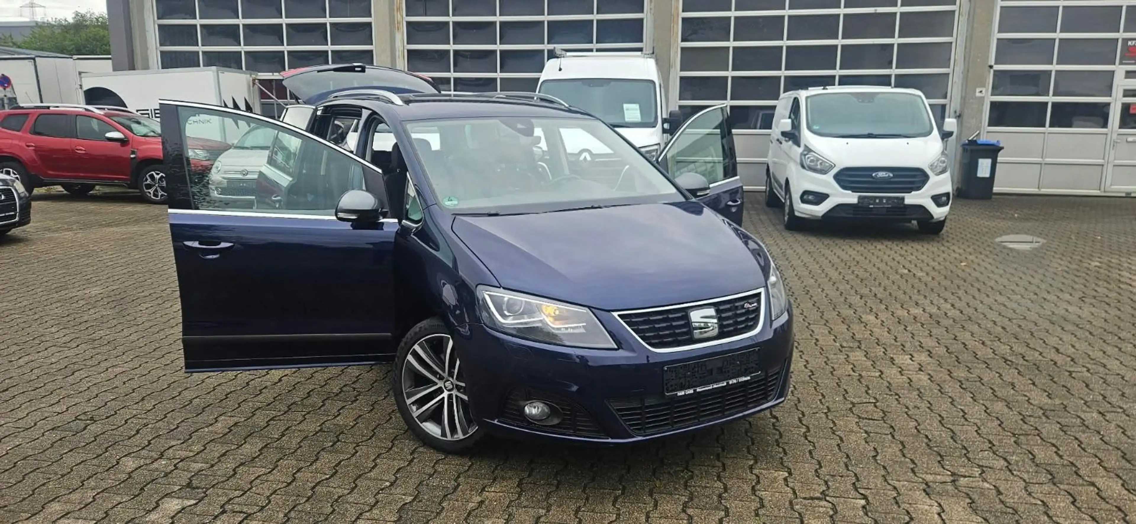 SEAT Alhambra FR-Line — photo 12