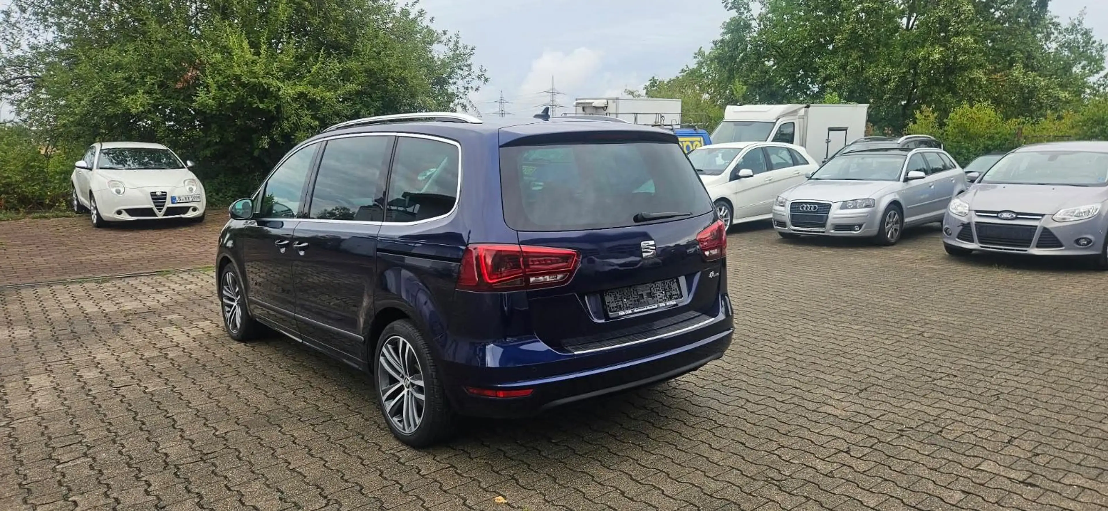 SEAT Alhambra FR-Line — photo 9