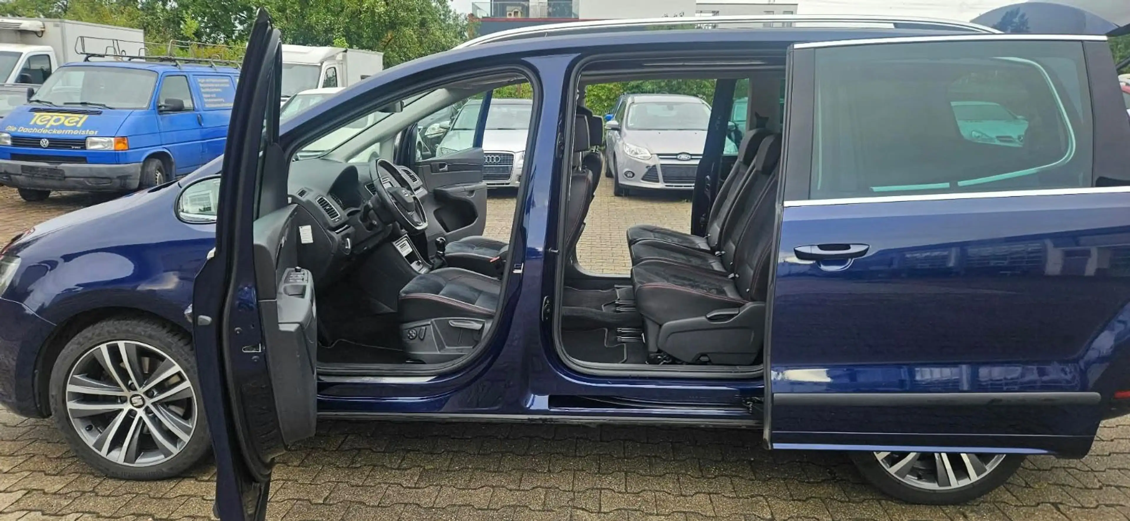 SEAT Alhambra FR-Line — photo 14