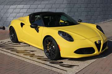 1750 TBi Spider "GIALLO PROTOTIPO"