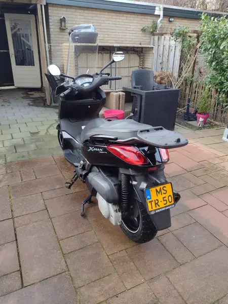Yamaha X-Max 250 - foto 3