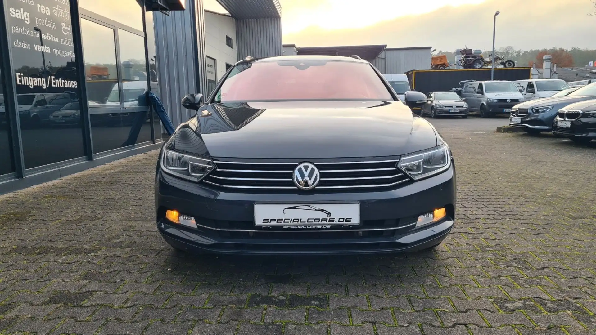 Volkswagen Passat Variant Passat Comfortline 1.6 TDi DSG - ACC - CAM - Grau - 2