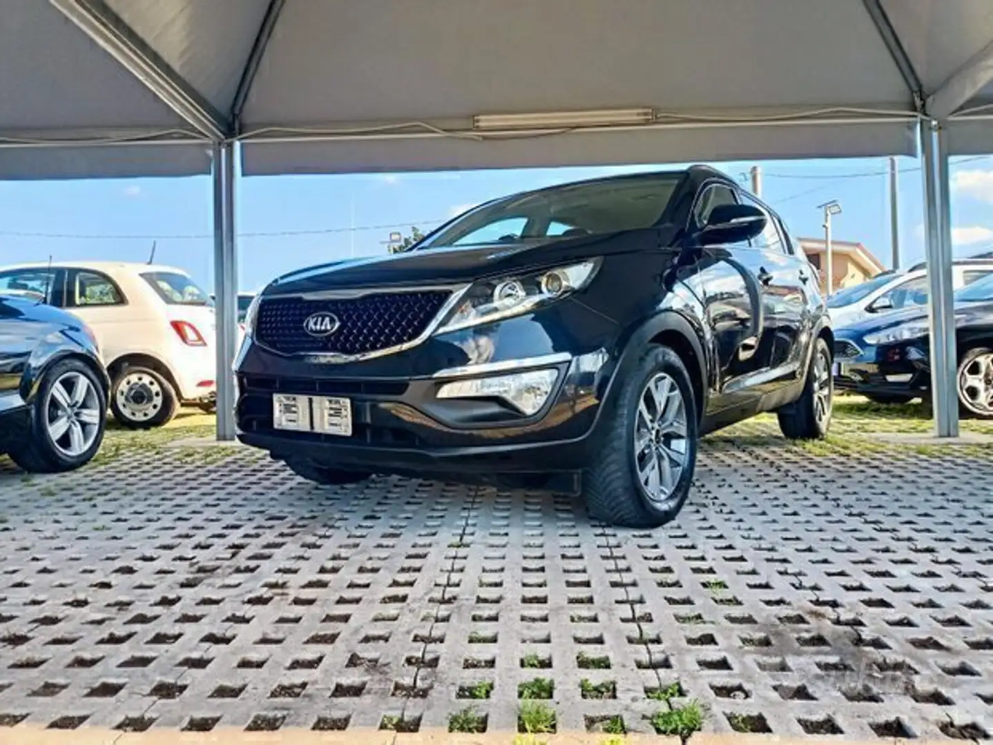 Kia Sportage 1.7 crdi Active 2wd Nero - 2