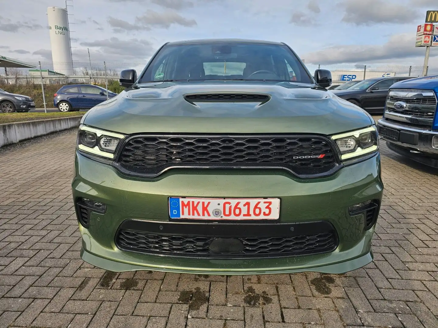 Dodge Durango 5.7L V8 4x4*Kam*7 Sitze*LPG*AHK*PDC Verde - 2