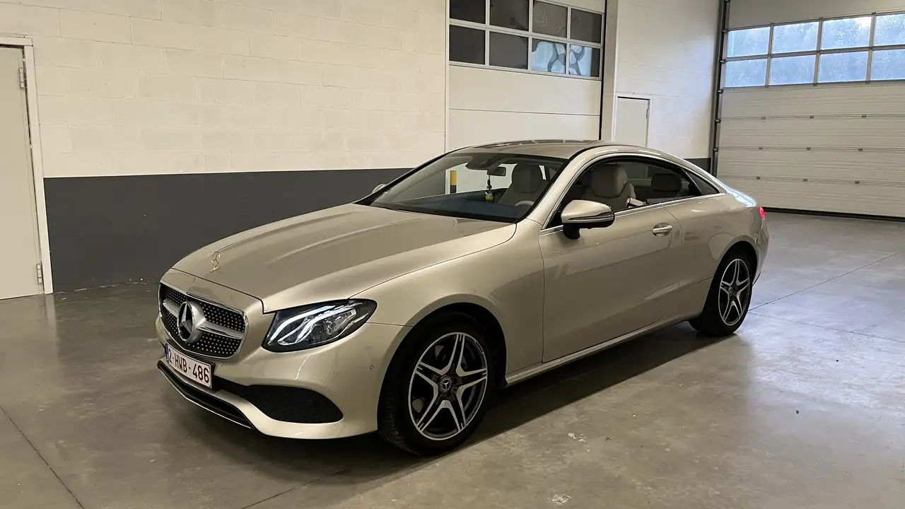 Mercedes-Benz E 200