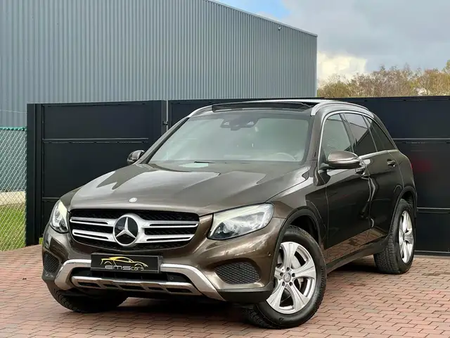 Mercedes-Benz GLC 220 d 4-Matic Automaat- Navi- Camera- Pano- Trekhaak