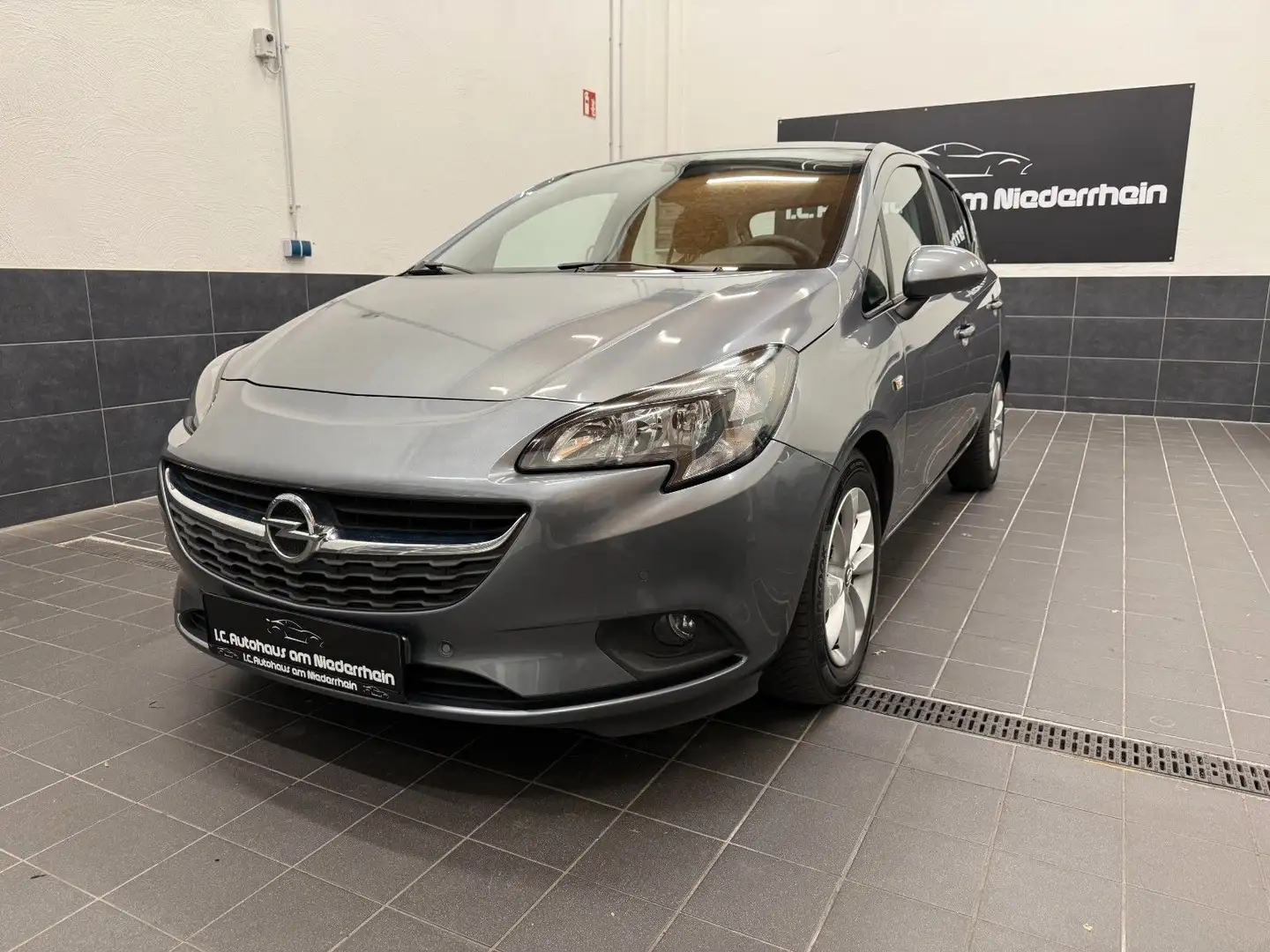 Opel Corsa 1.4 Edition Automatik|HU NEU|CARPLAY|KLIMA Gris - 1