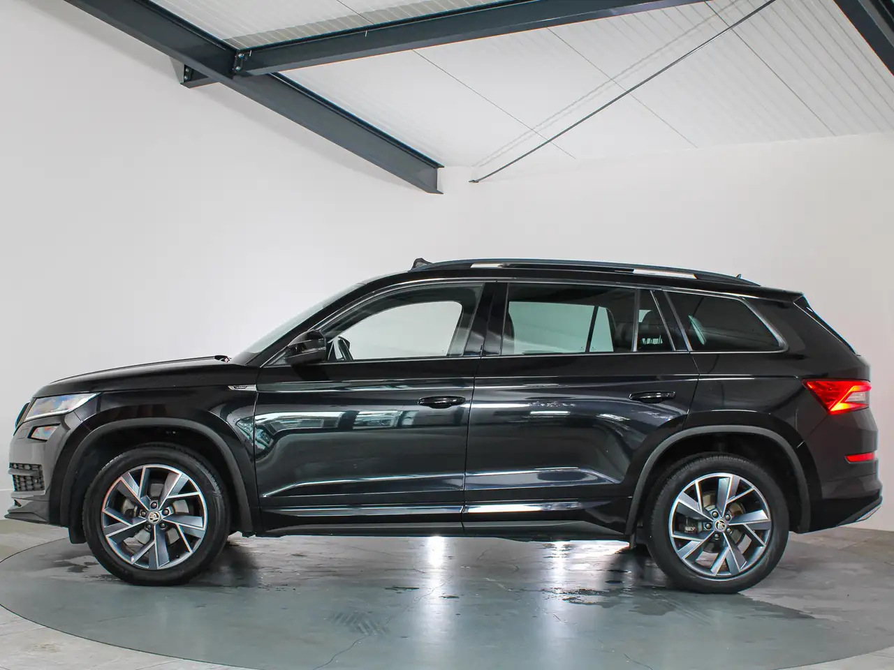 Skoda Kodiaq 1.5 TSI Sportline Business 7-Persoons Panoramadak,, миниатюра 9