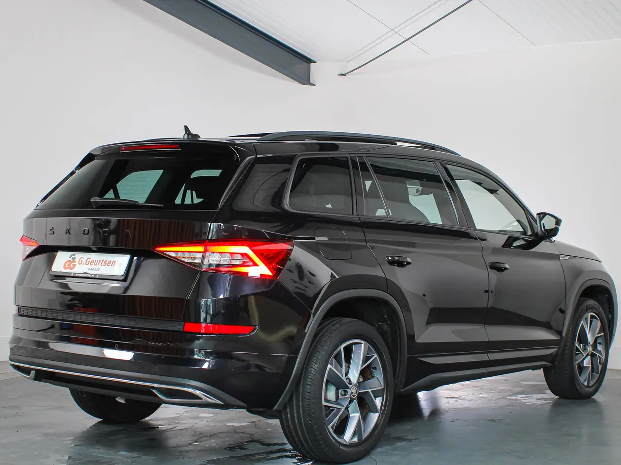 Skoda Kodiaq 1.5 TSI Sportline Business 7-Persoons Panoramadak,, миниатюра 2