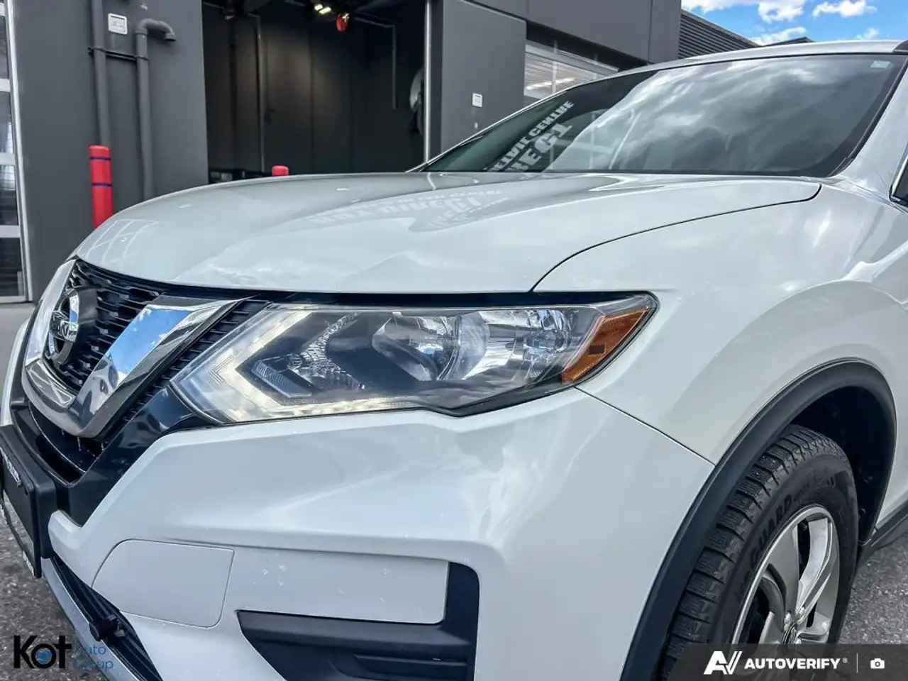 Nissan Rogue снимка Nissan Rogue