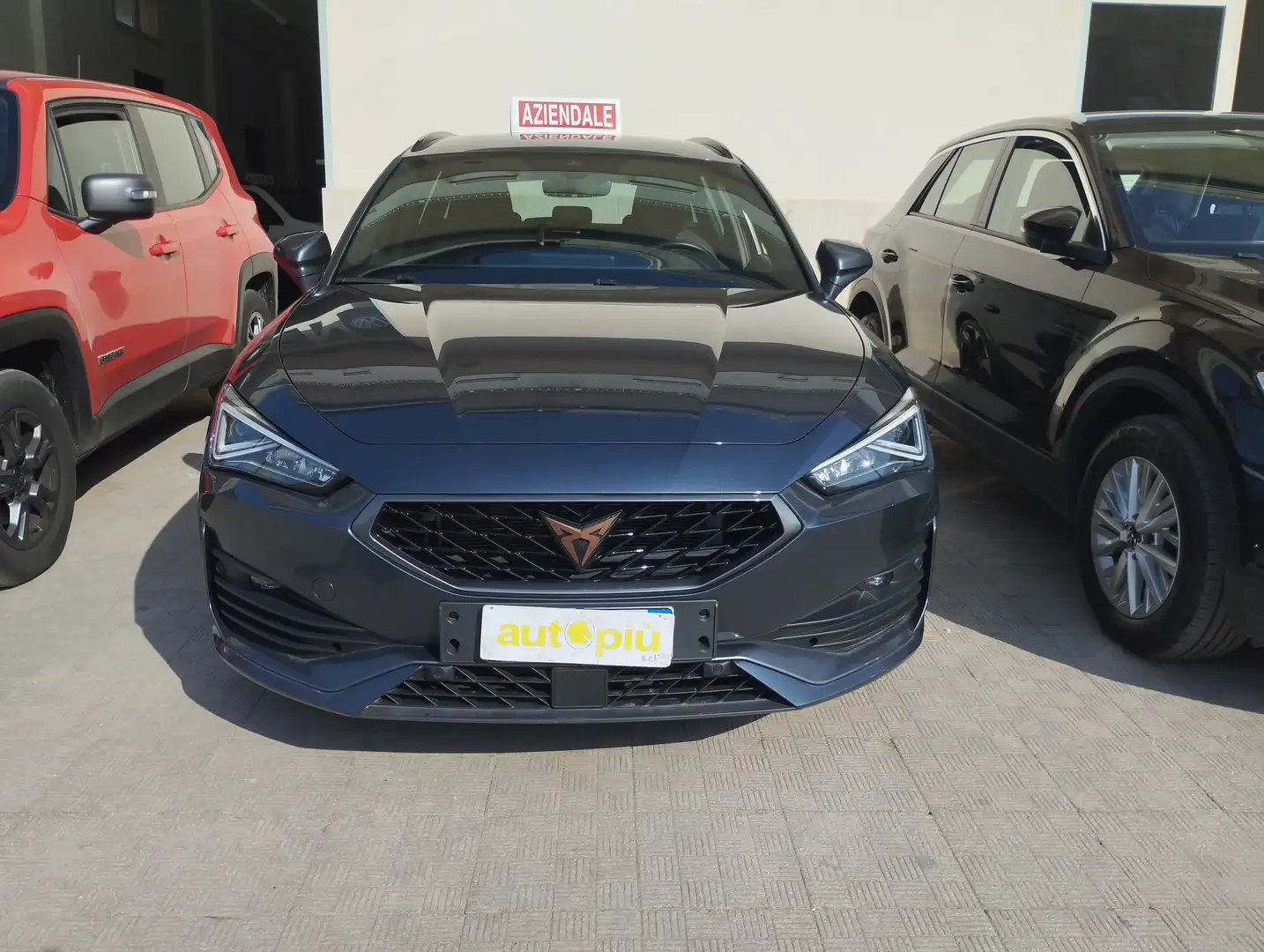 CUPRA Leon Sportstourer 2.0 tdi 150cv dsg Grigio - 2