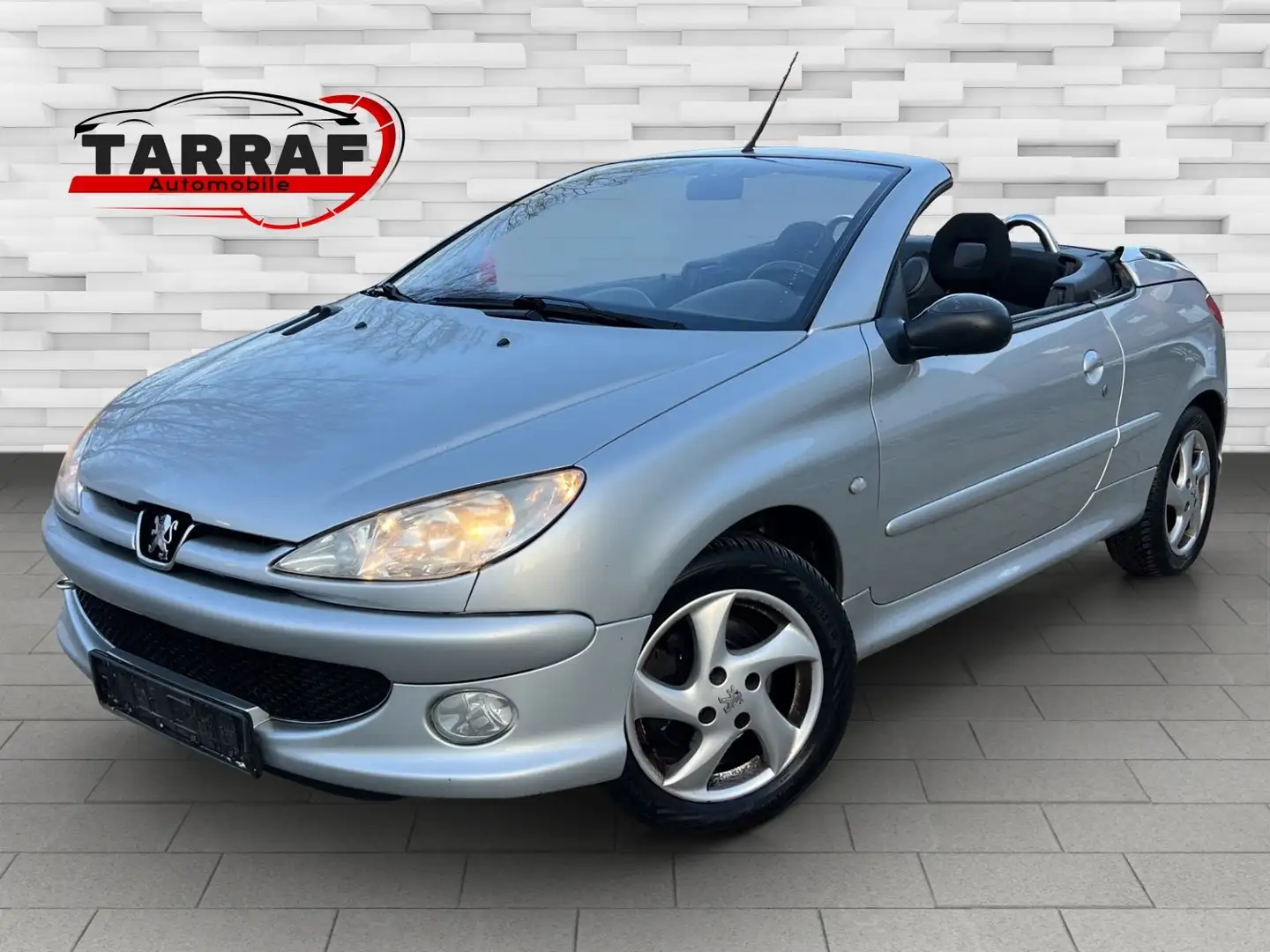 Peugeot 206 CC Platinum 110 Grau - 1