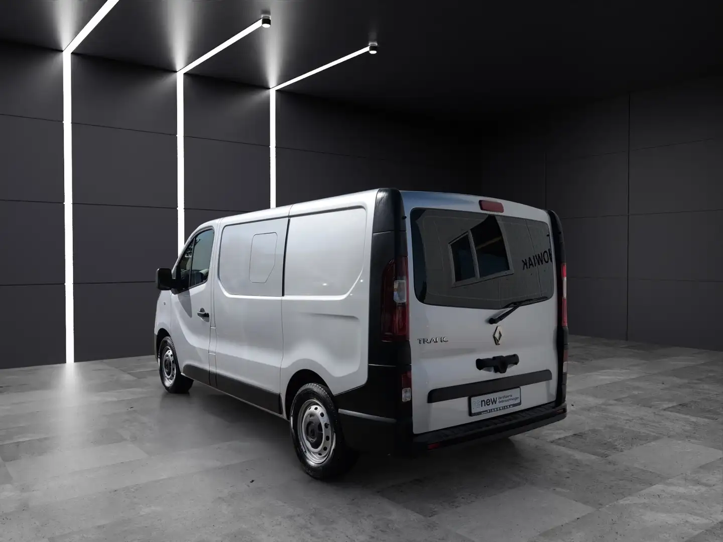 Renault Trafic Komfort L1H1 dCi 145 EDC Automatik Navi Tem Grijs - 2