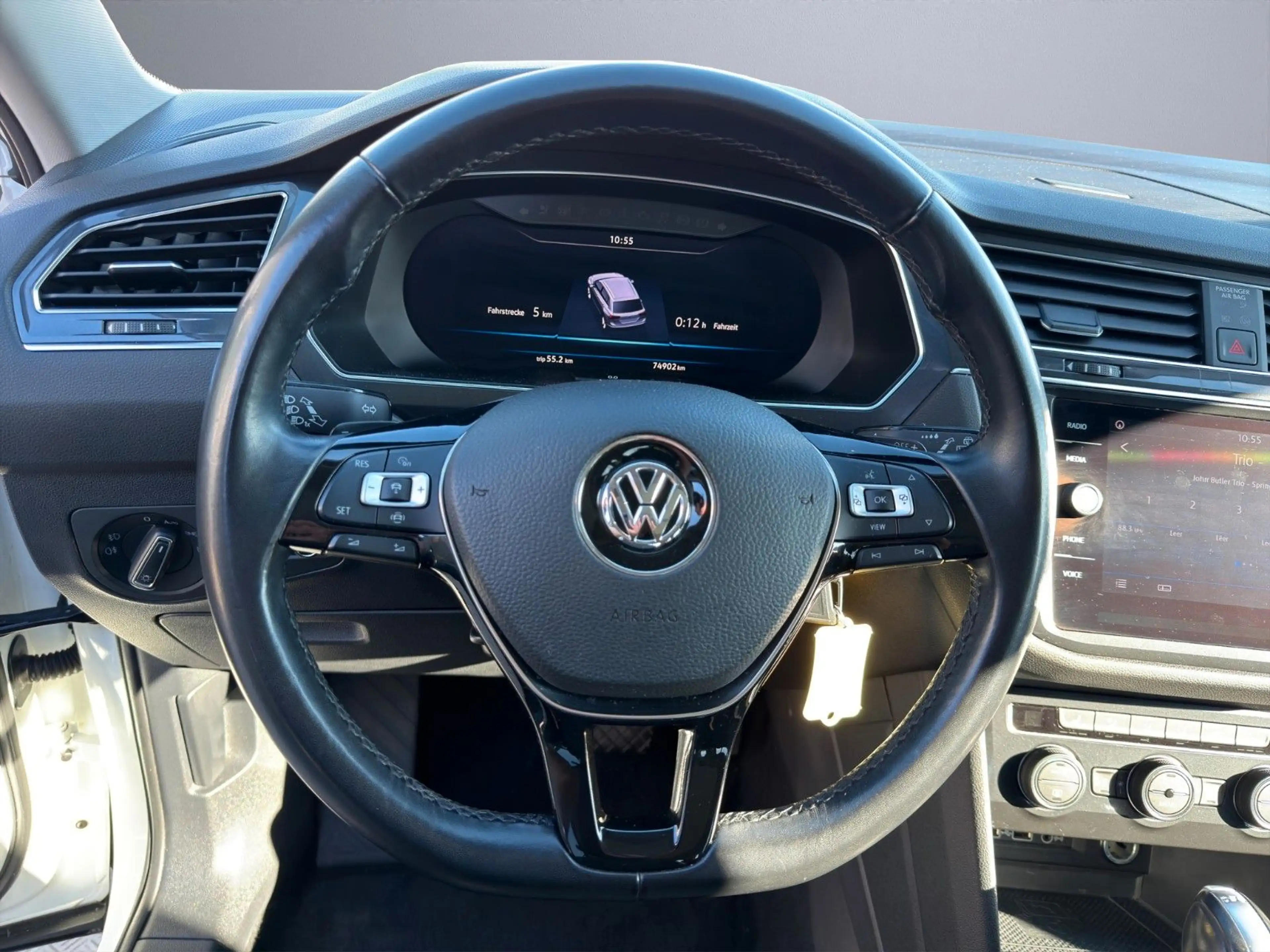 Volkswagen Tiguan Allspace 2.0 TDI DSG 4M 110KW Comfortline — photo 11