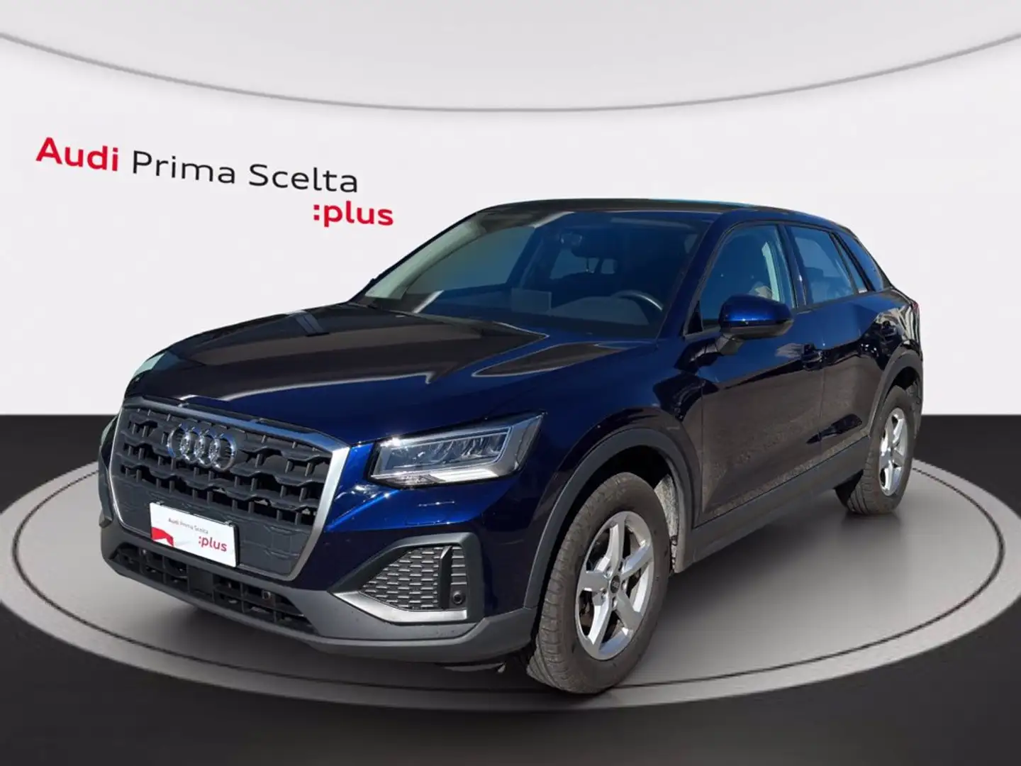 Audi Q2 30 1.0 tfsi business 110cv Bleu - 1