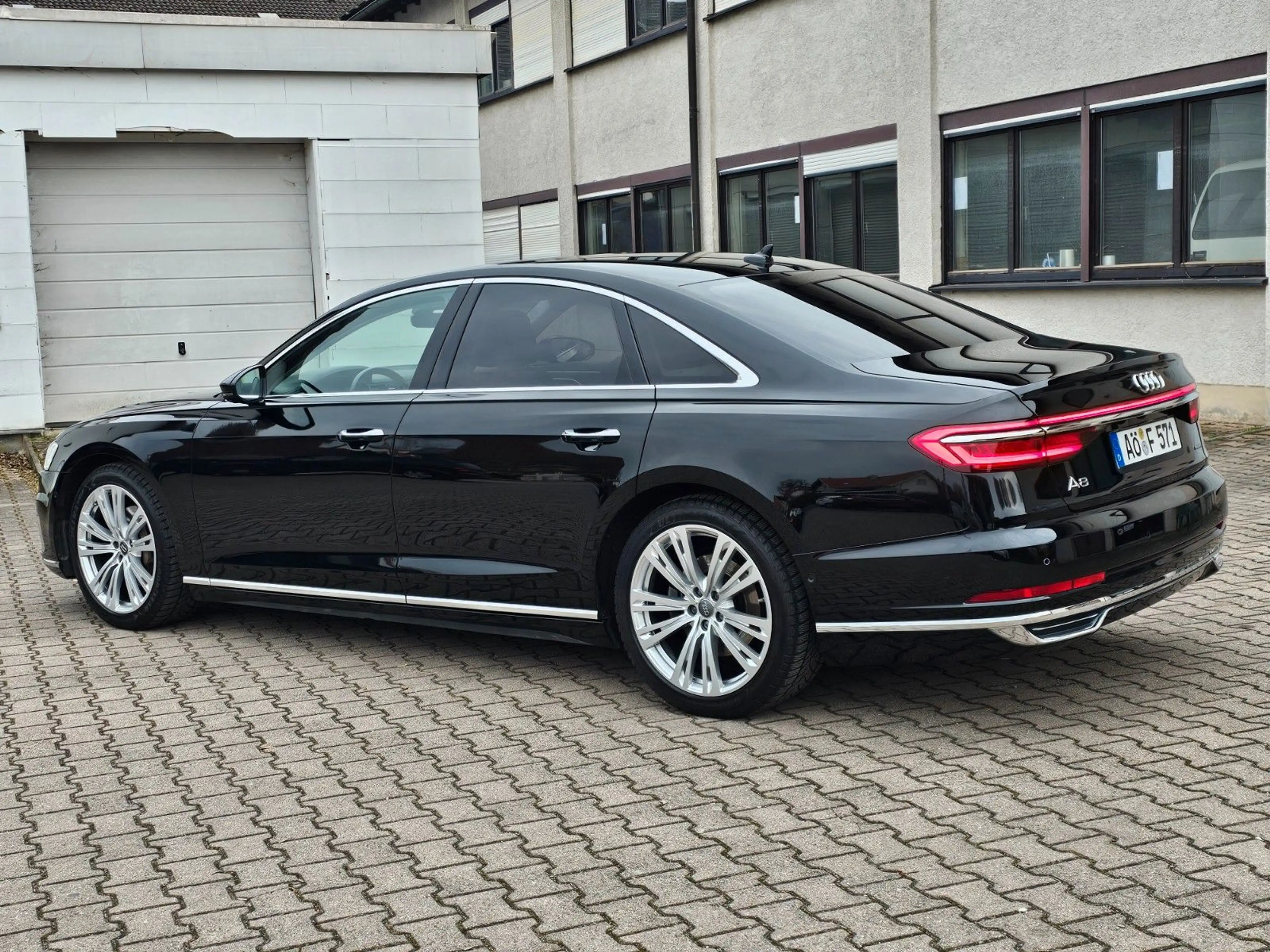 Audi A8 50 TDI quattro PANO/HUD/360°/MATRIX/SOFT/BANG — photo 2