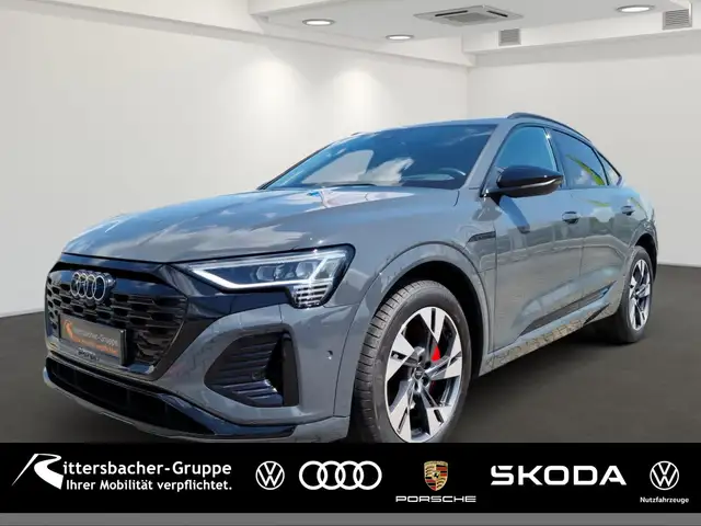 Audi Q8 e-tron 50 quattro s-line Matrix Tou