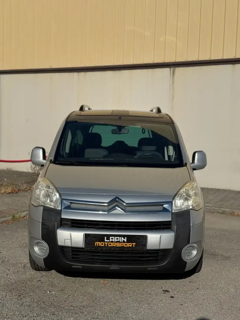 Citroen Berlingo Combi 1.6HDI XTR Plus 110 Gris - 2