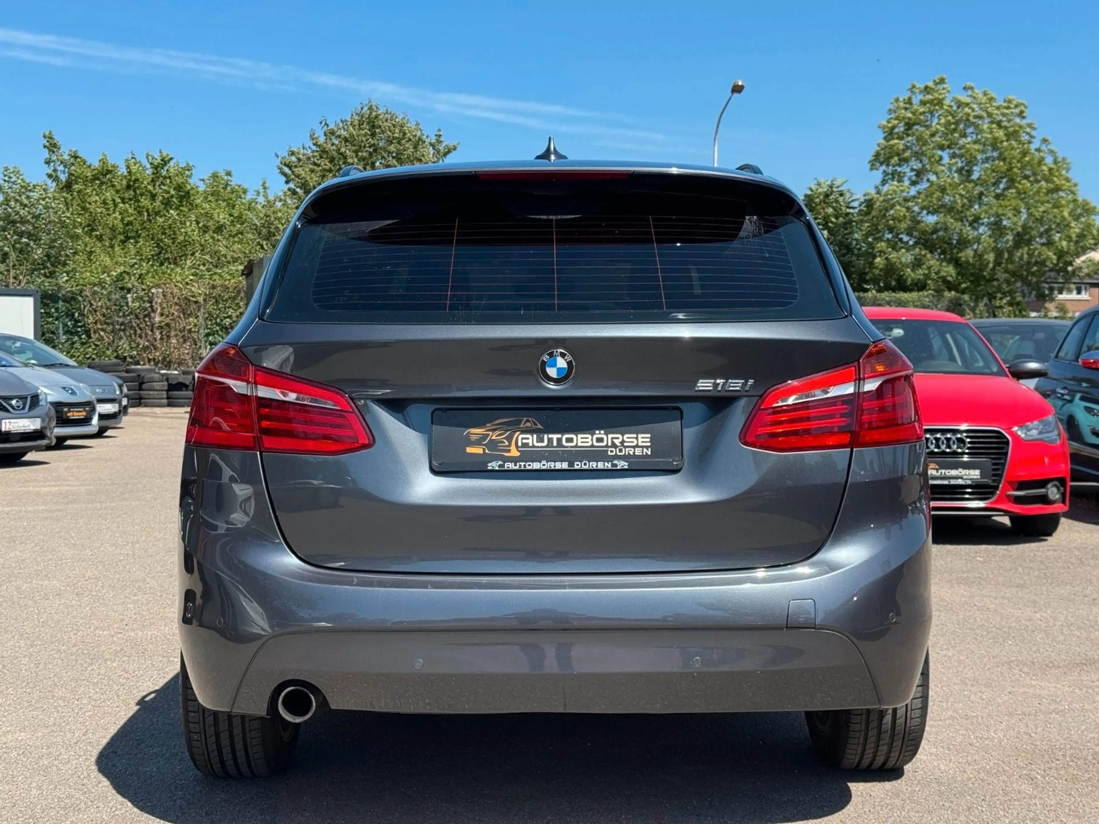 BMW 218 Active Tourer 218 i HU neu/PDC/Navi/LED — photo 7