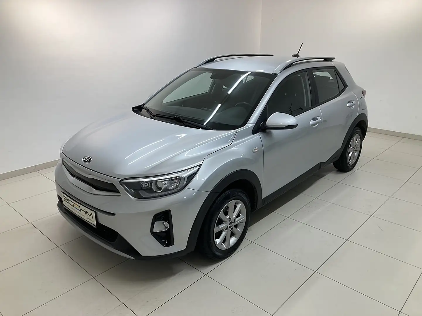 Kia Stonic Silber-Ausstattung Silber - 1