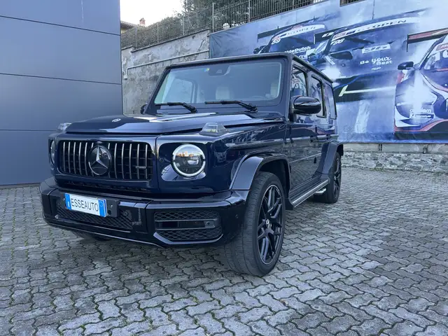 Mercedes-Benz G 63 AMG Premium 585cv auto