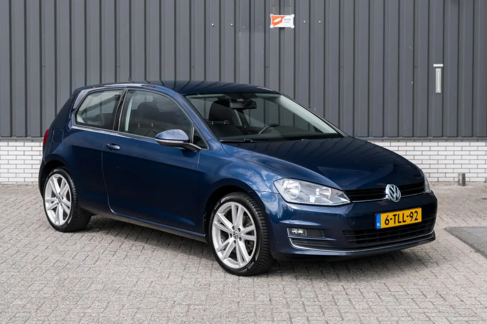 Volkswagen Golf 1.4 TSI ACT Highline*Bluetooth*Cruise control* Blauw - 2
