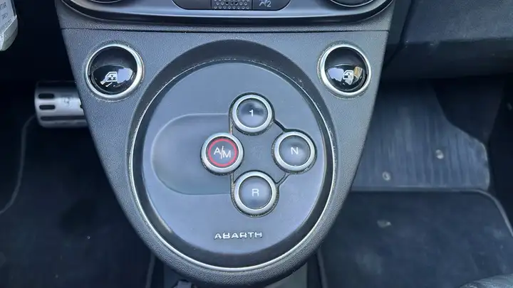 Abarth 595C 2021, foto 11