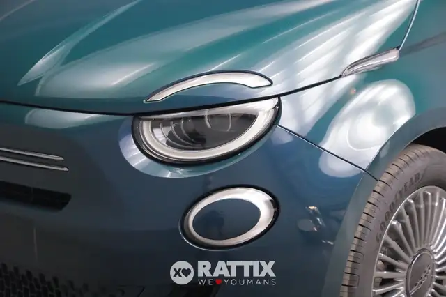 Fiat 500 view 3