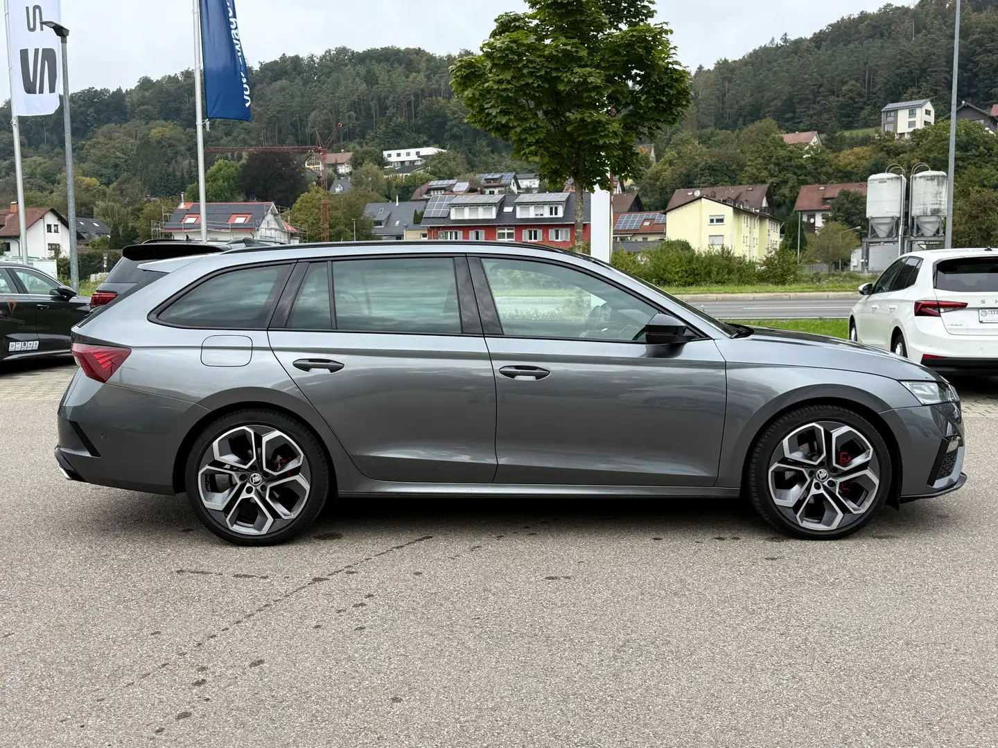 Skoda Octavia IV 2.0 TDI DSG 4x4 RS ACC*H&C*Navi*Totwinkel*Klima Gris - 2