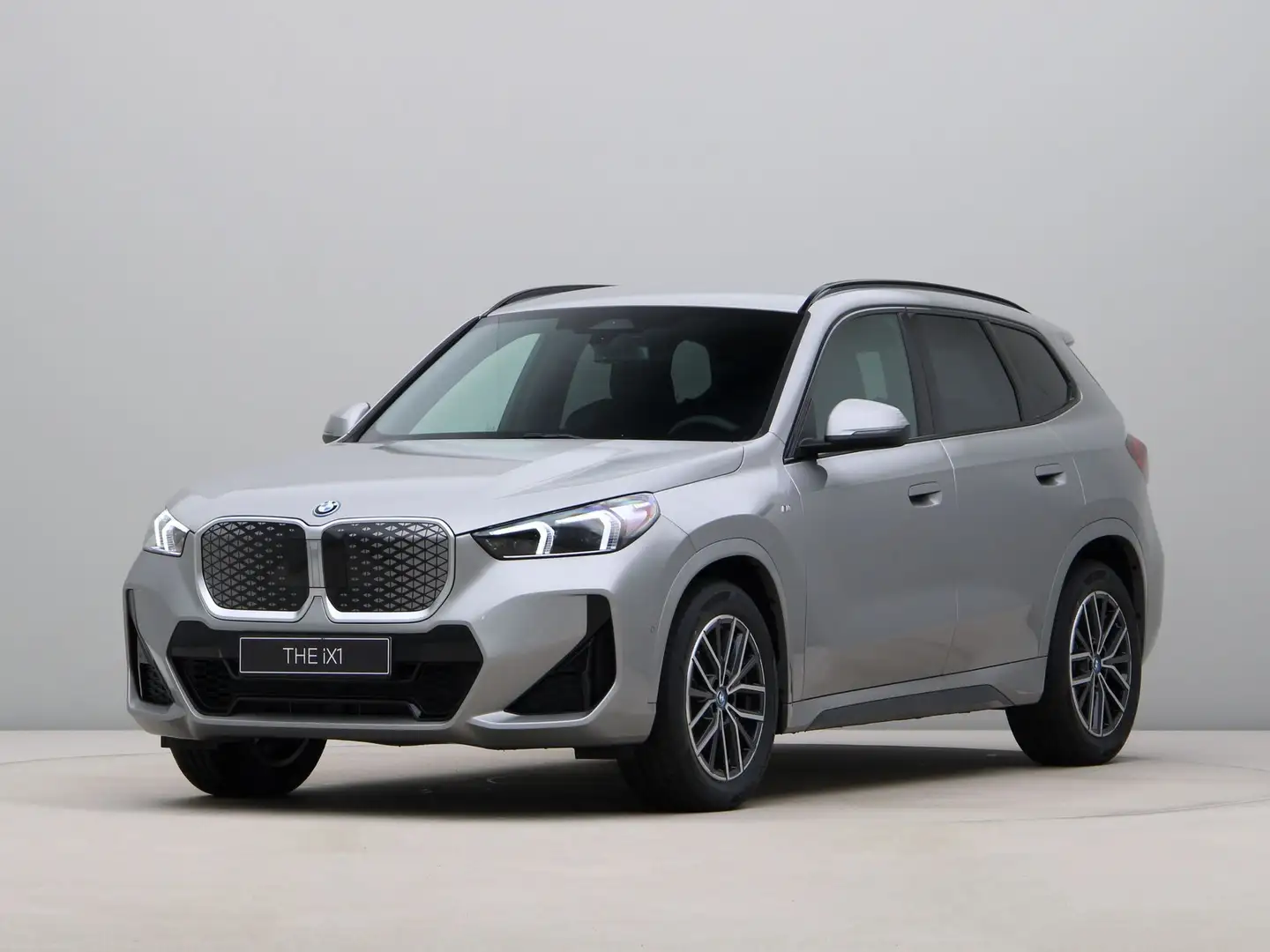 BMW iX1 eDrive20 67 kWh Grijs - 1