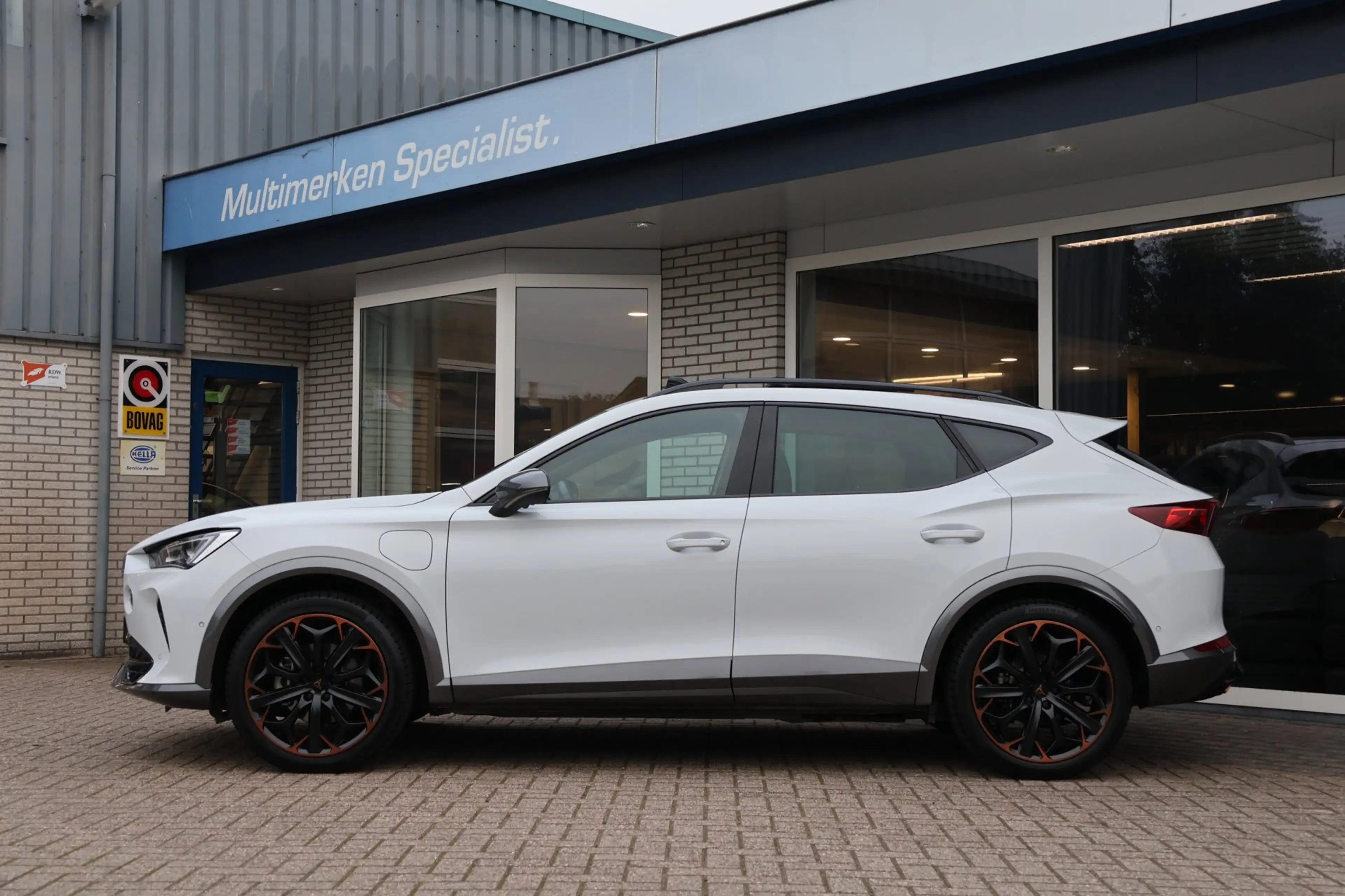 CUPRA Formentor 1.4 TSI e-Hybrid Essential SOH 97% Sportstoelen Ca — photo 15