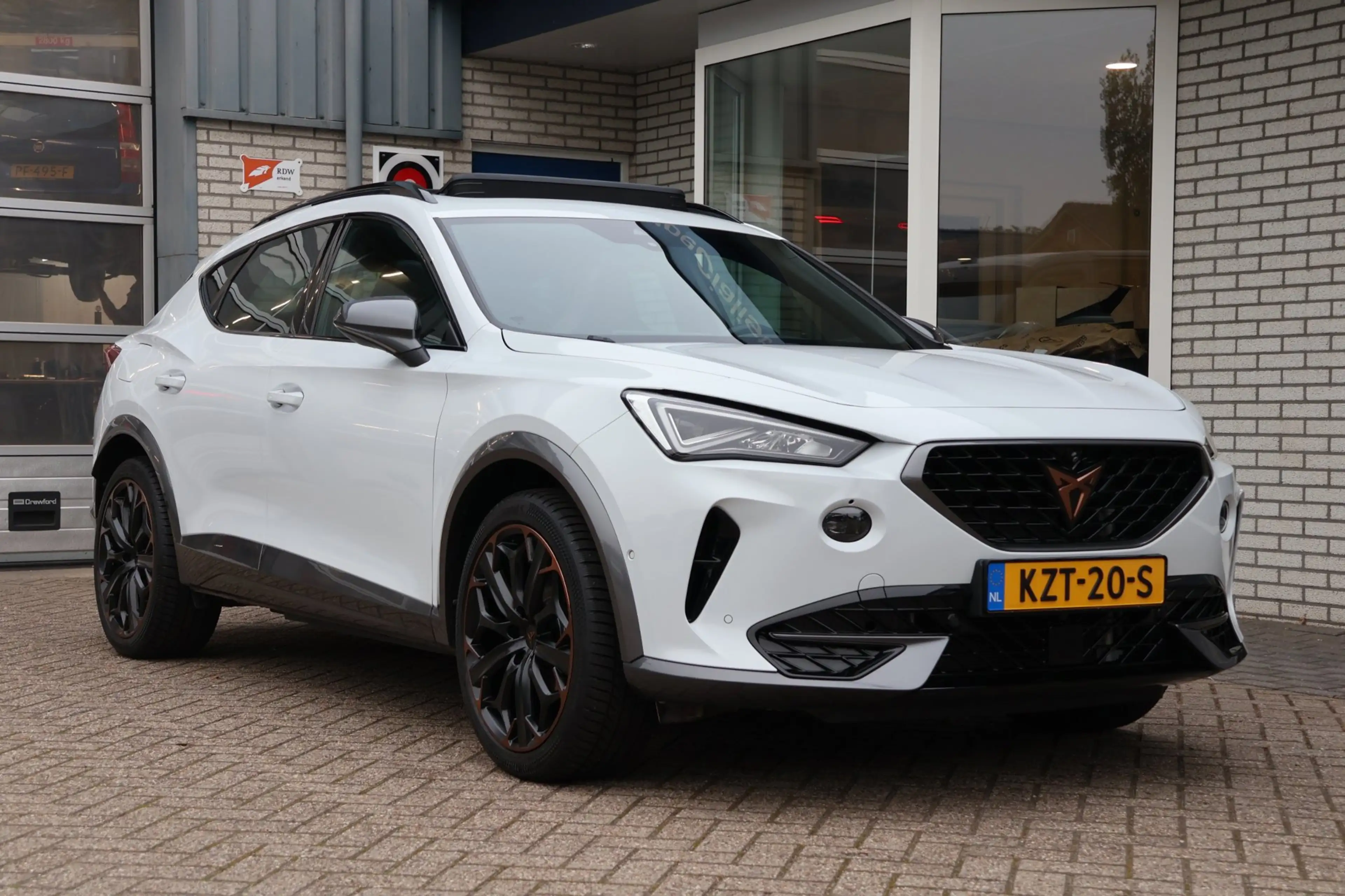 CUPRA Formentor 1.4 TSI e-Hybrid Essential SOH 97% Sportstoelen Ca — photo 6