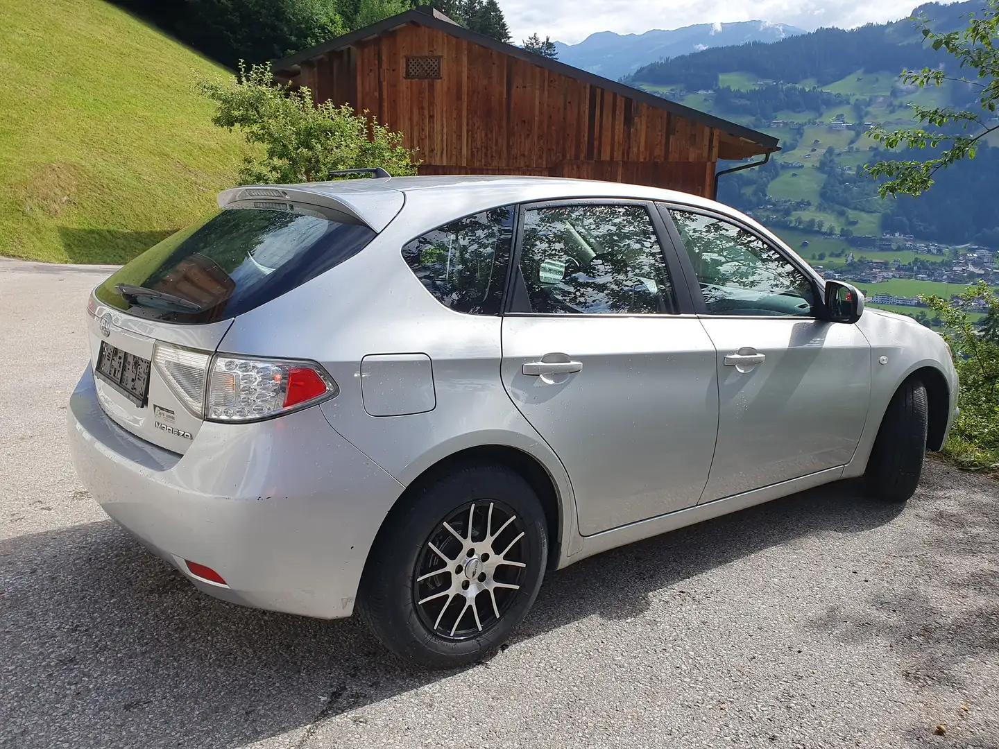 Subaru Impreza Hatchback Classic 1,5 Silber - 2