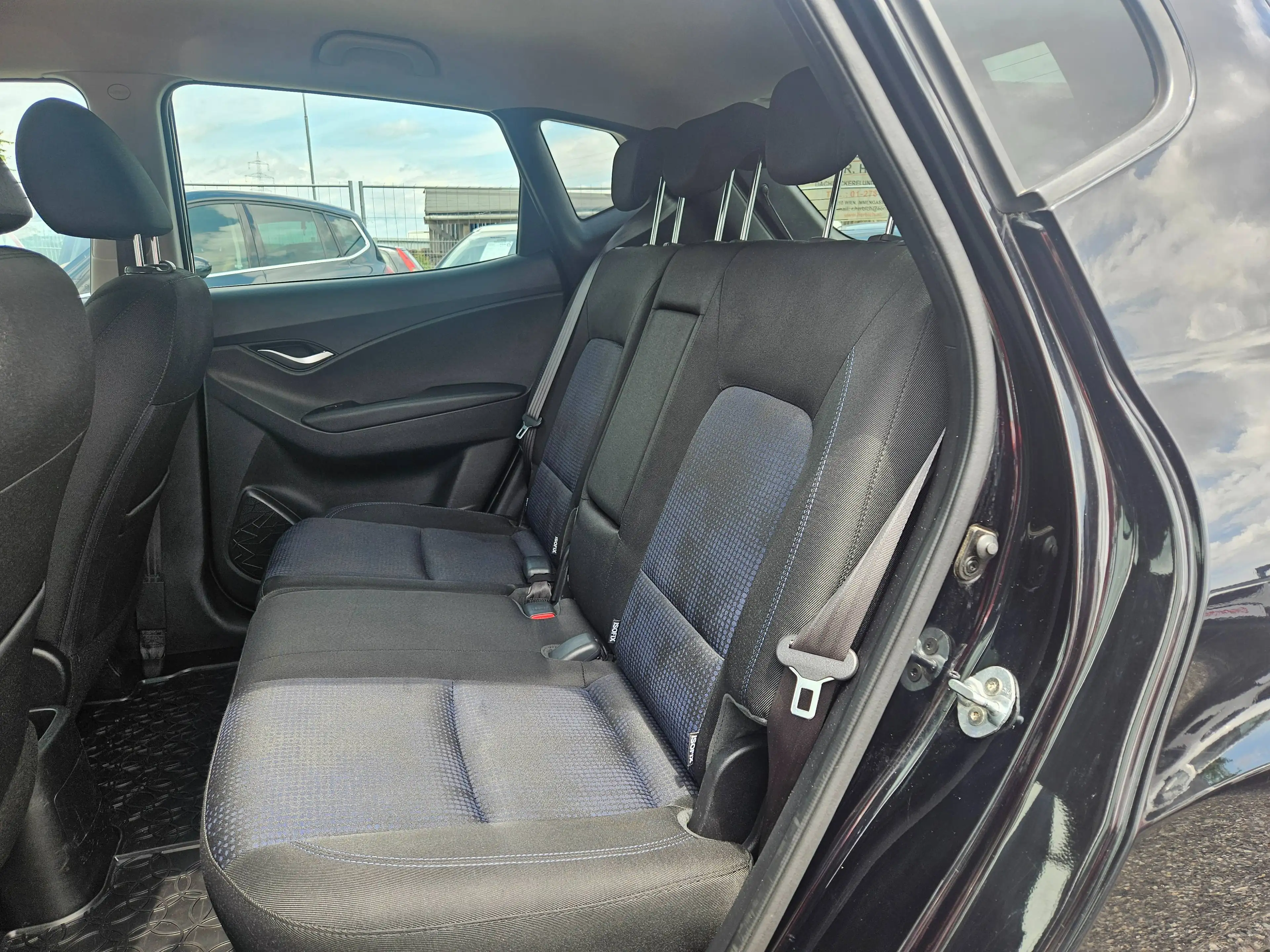Hyundai iX20 — photo 13