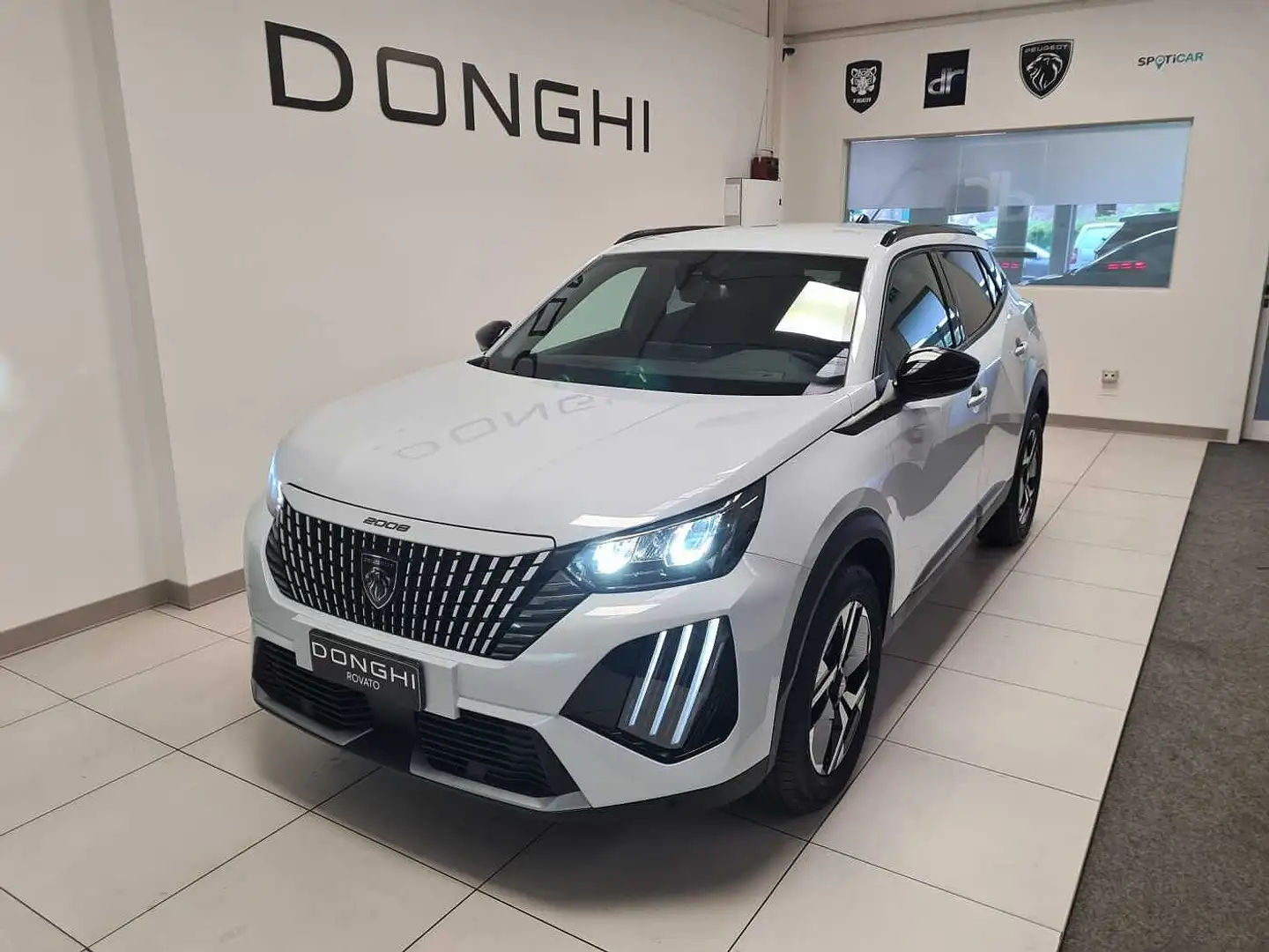 Peugeot 2008 Allure PureTech 100cv S&S KM0! Bianco - 1