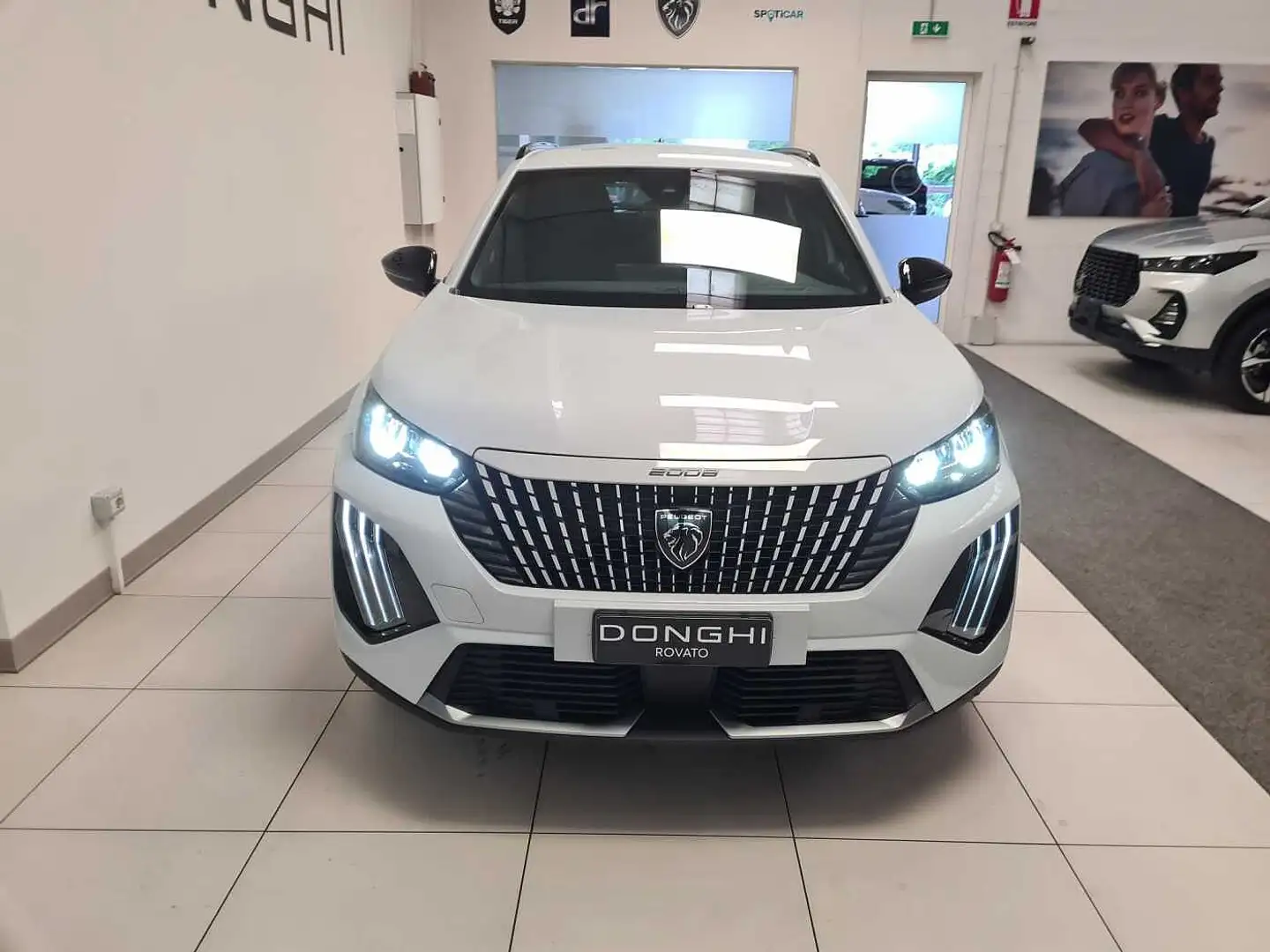 Peugeot 2008 Allure PureTech 100cv S&S KM0! Blanco - 2