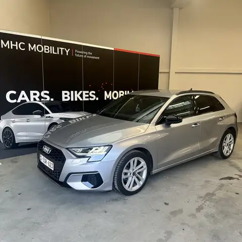 Audi A3 A3 30 TFSI Sportback S tronic S line