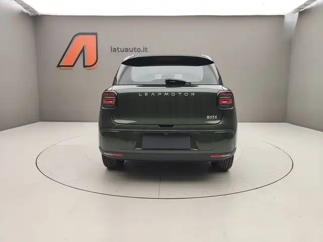 Leapmotor B03X view 6