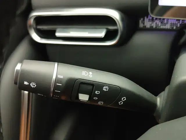Leapmotor B03X view 11