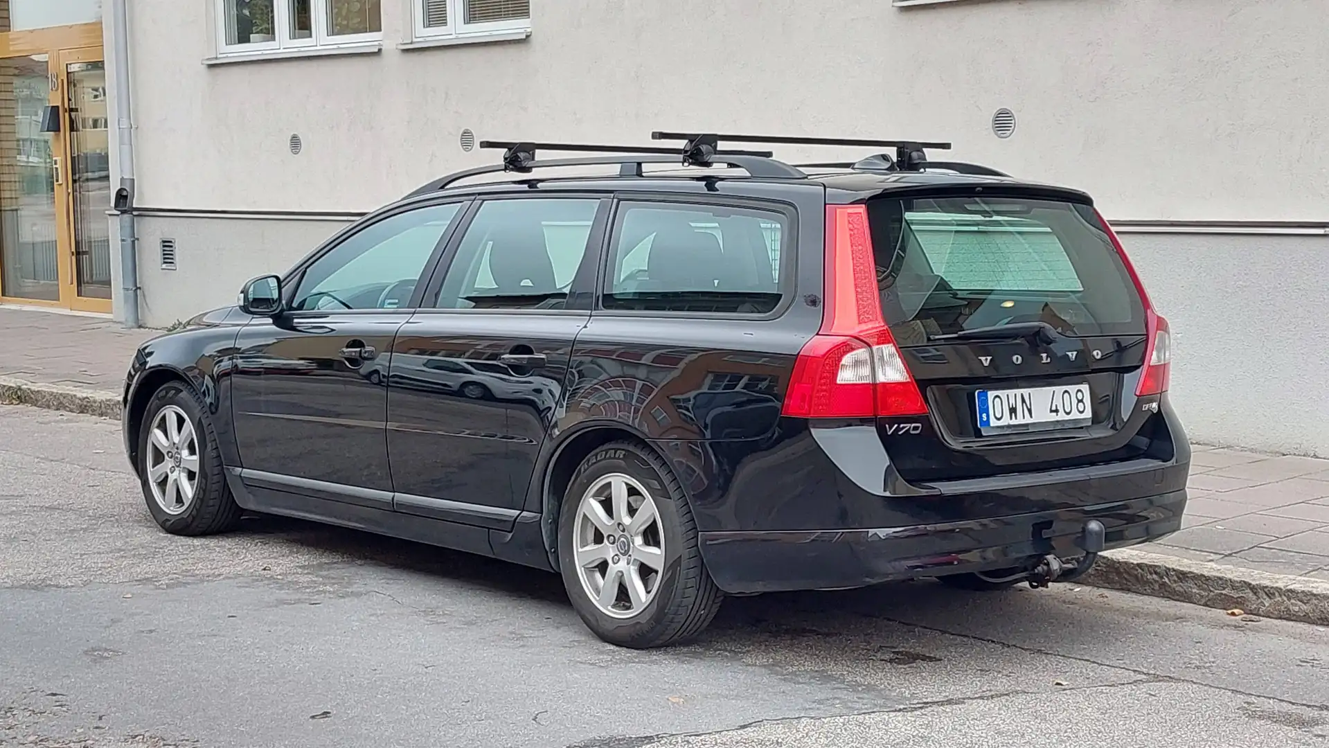 Volvo V70 V70 2.4D Kinetic 126 Kinetic Negro - 2