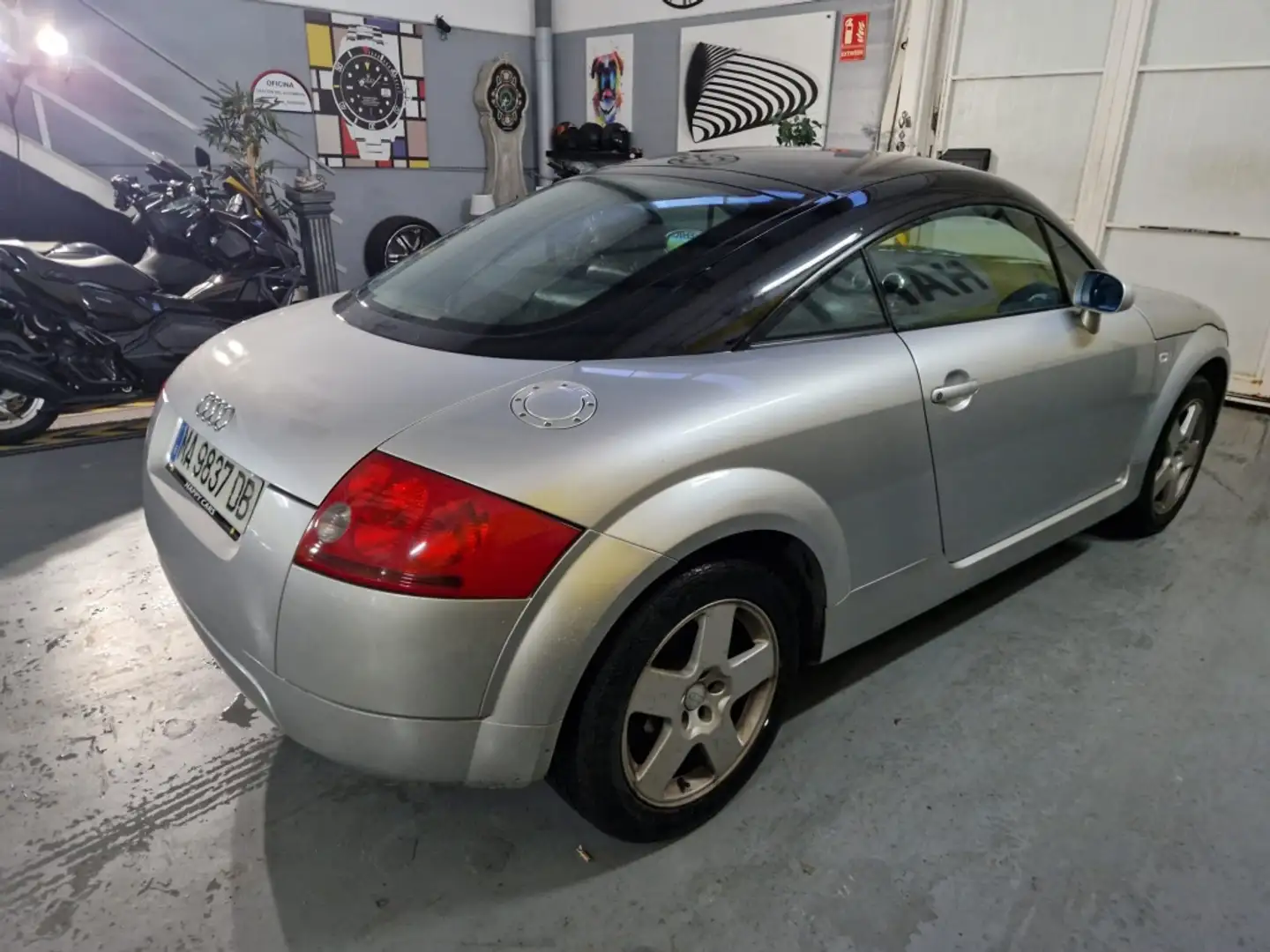 Audi TT Coupé 1.8T 180 Gris - 2